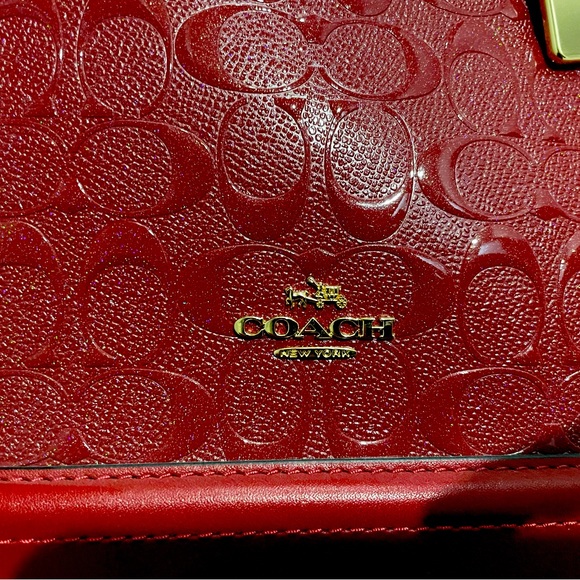 Coach handbag- NEW WITHOUT TAGS - Picture 4 of 5